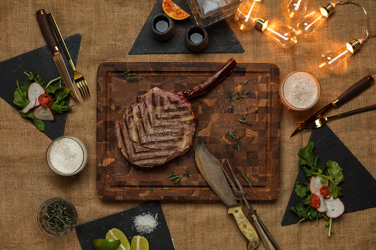 Butcher Block mit Saftrinne, in 2 Größen