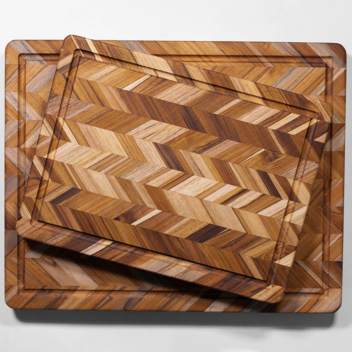 Teakholz-Schneidbrett HERRINGBONE