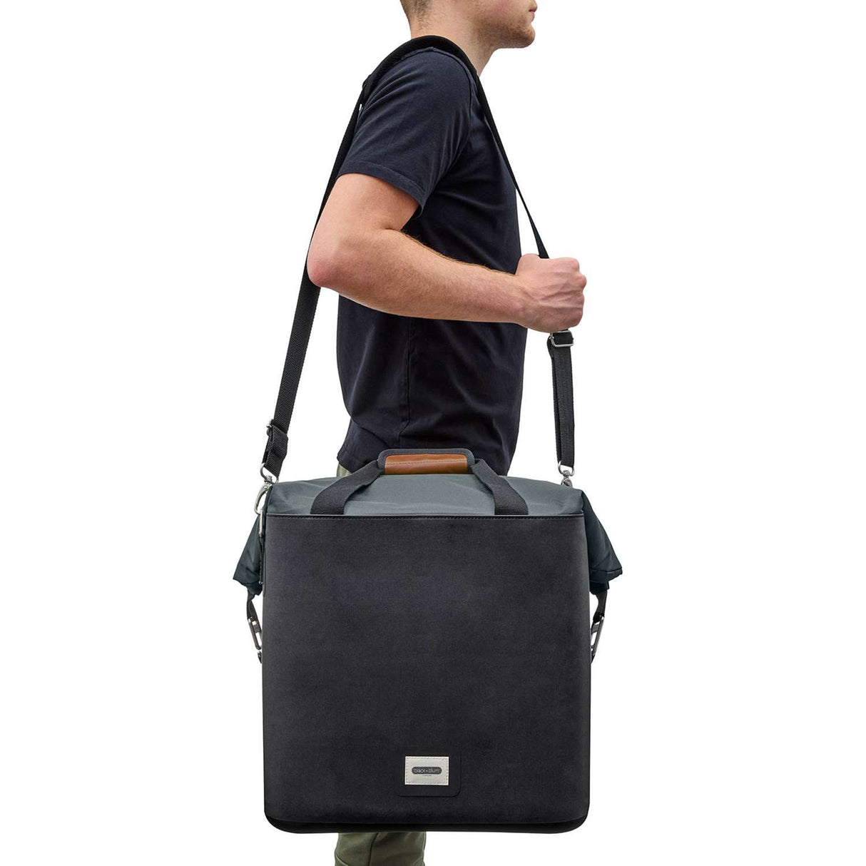 Kühltasche mit Gurt, isoliert