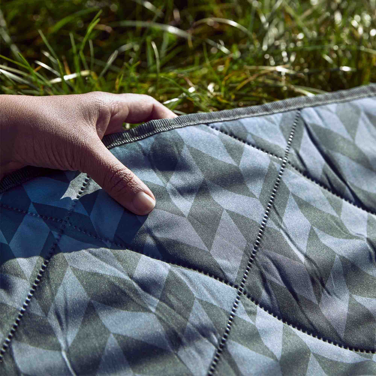 BLACK+BLUM | Picknick-Decke, grün, 2 x 1,4 m