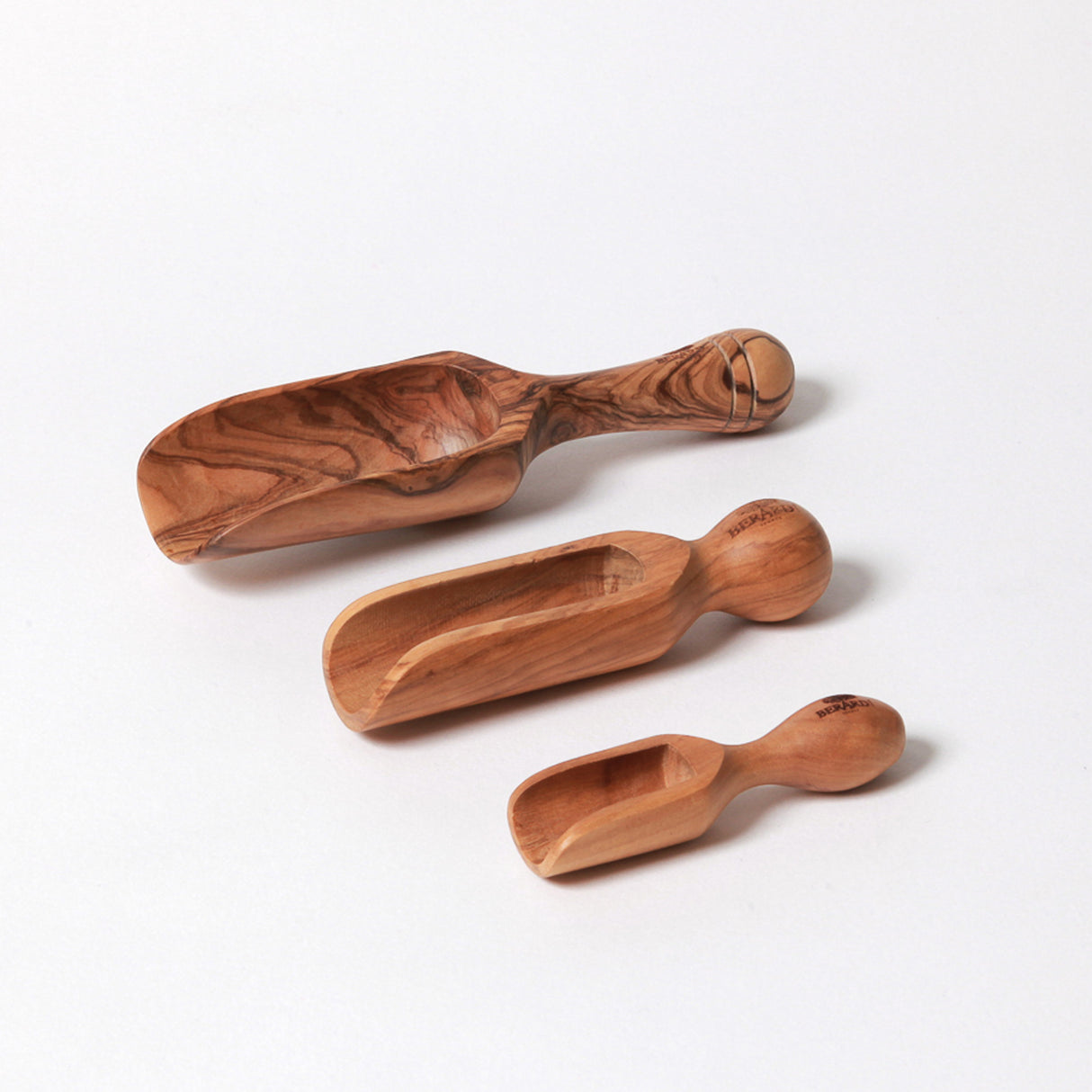 Salzschaufel aus Olivenholz in drei Größen