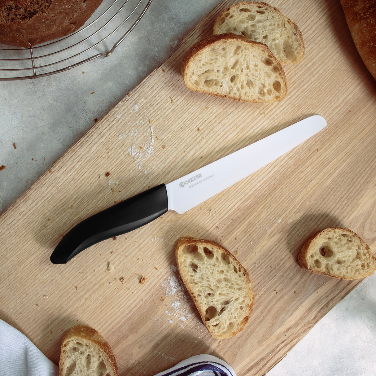 GEN Keramik-Brotmesser, Klinge: 18 cm
