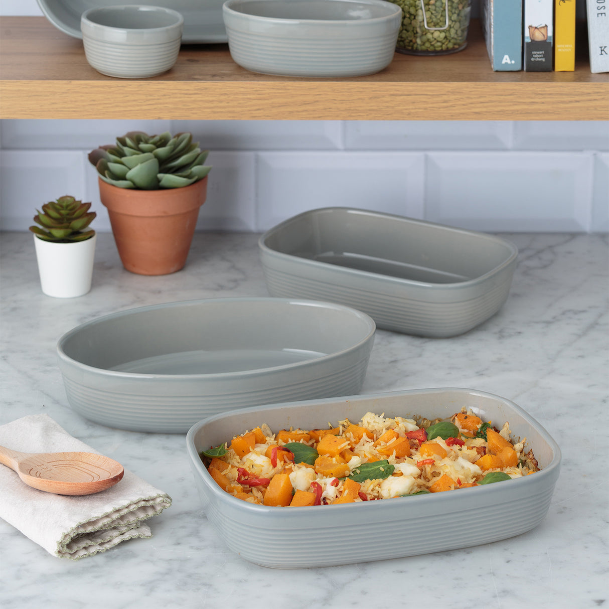 William Mason | Kleine rechteckige Auflaufform, 1,4 Liter, 2 Farben