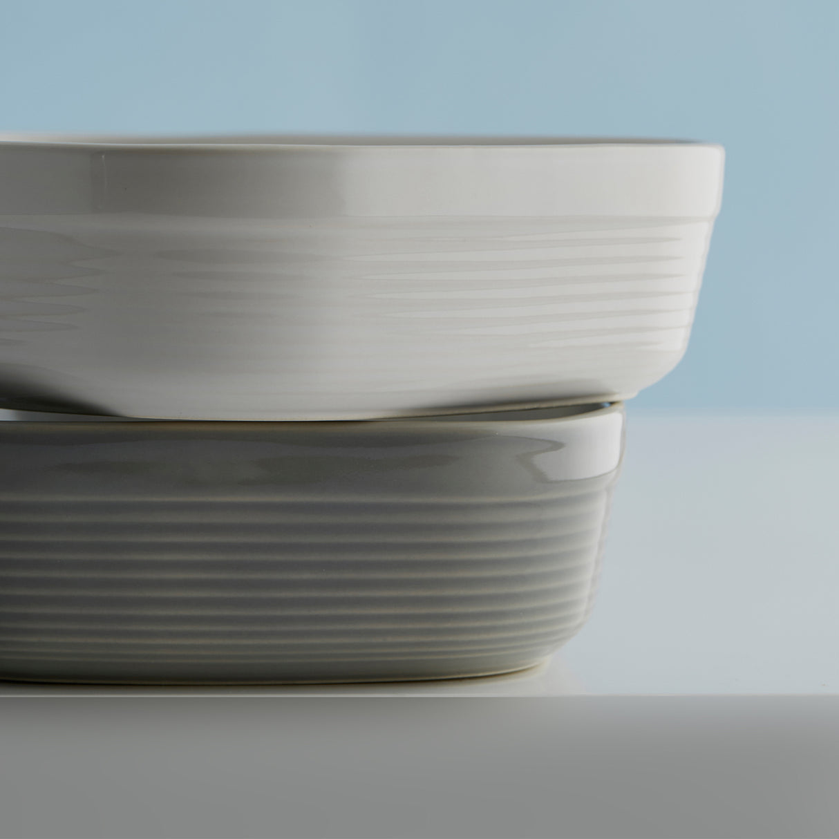 William Mason | Kleine rechteckige Auflaufform, 1,4 Liter, 2 Farben