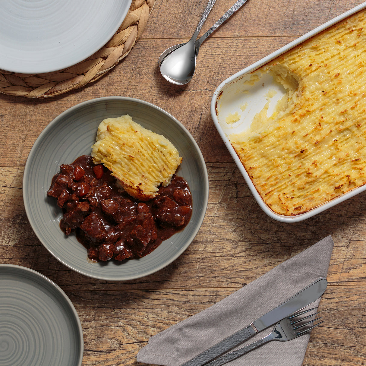 William Mason | Kleine rechteckige Auflaufform, 1,4 Liter, 2 Farben