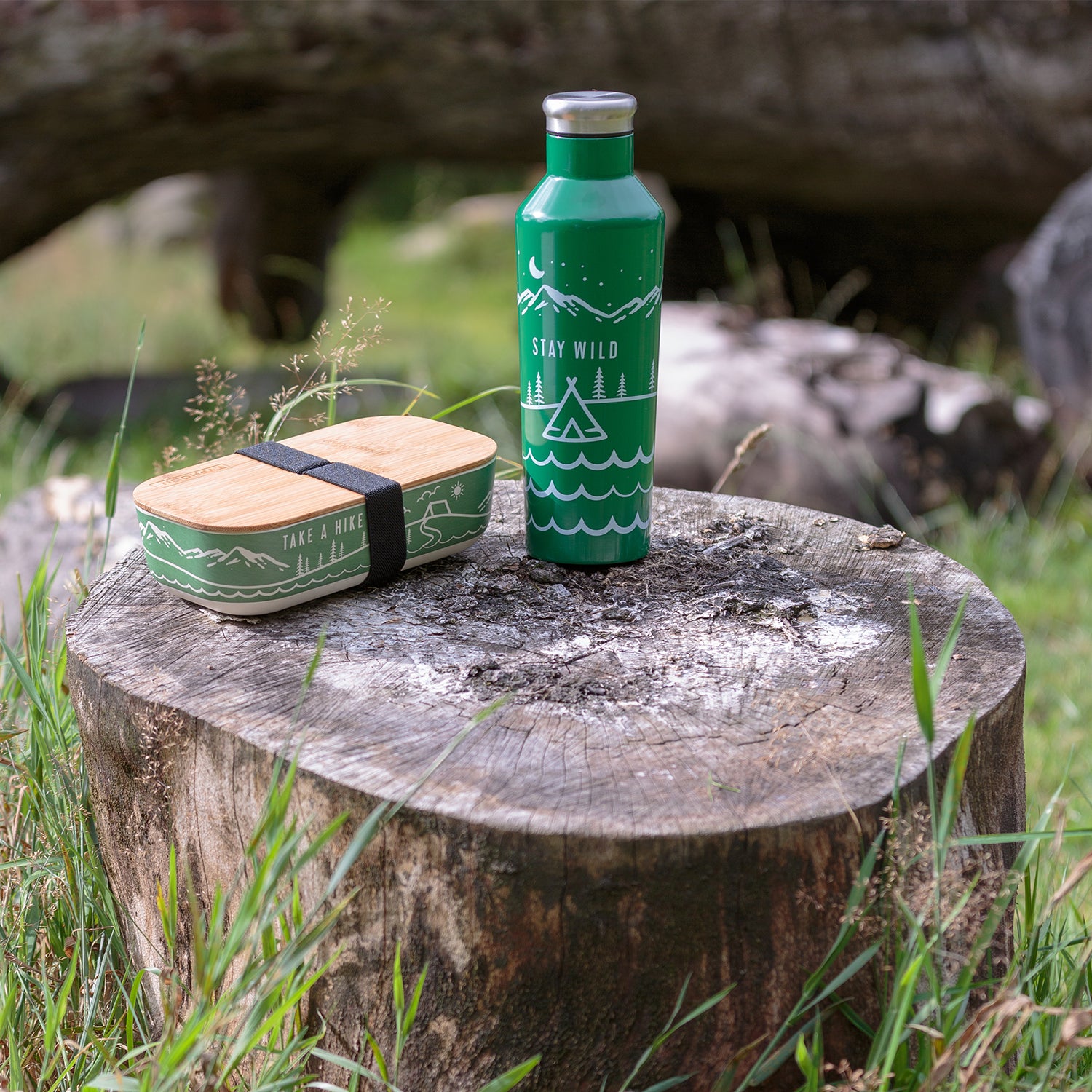 PURE | STAY WILD Isolierflasche aus Edelstahl, 500 ml