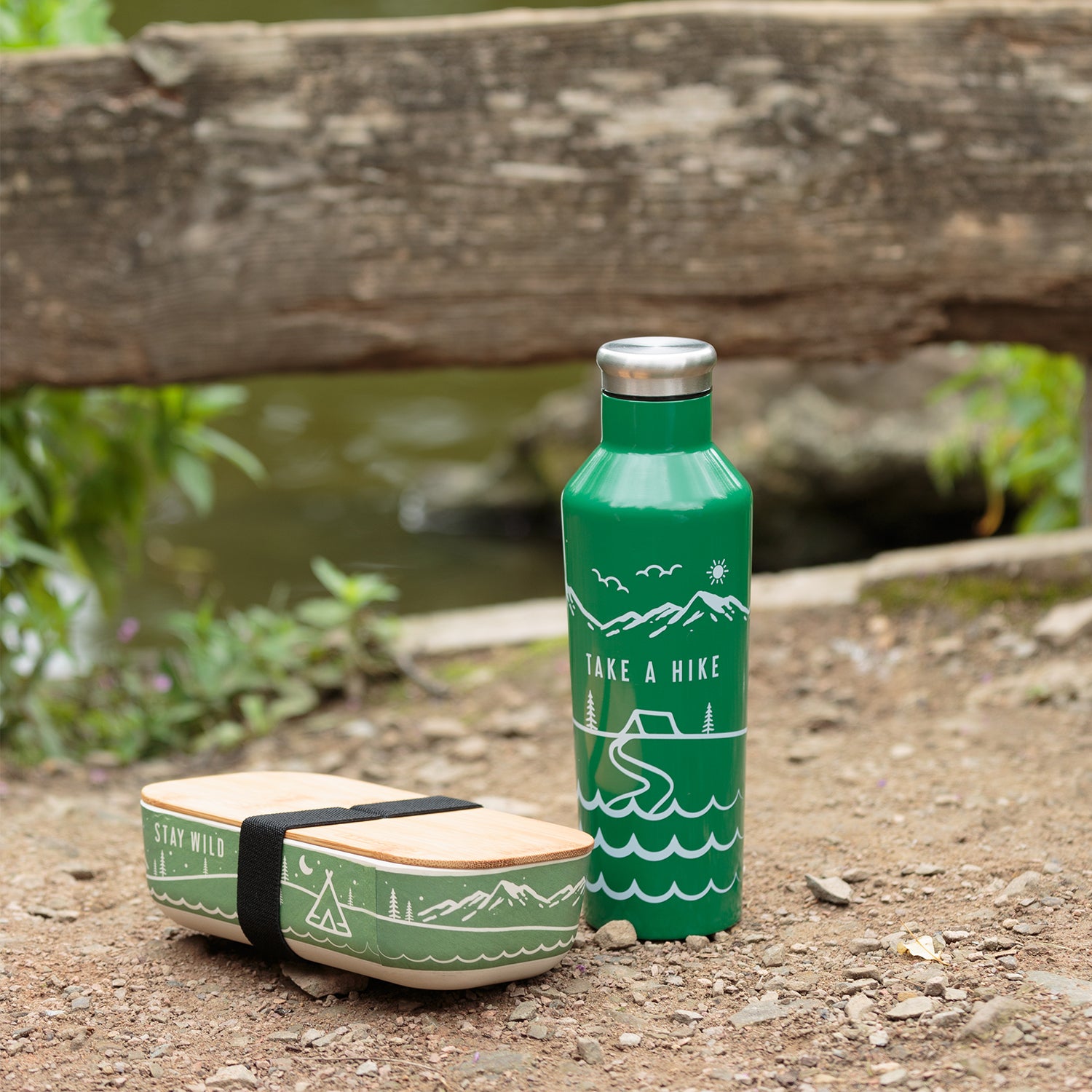 PURE | STAY WILD Isolierflasche aus Edelstahl, 500 ml