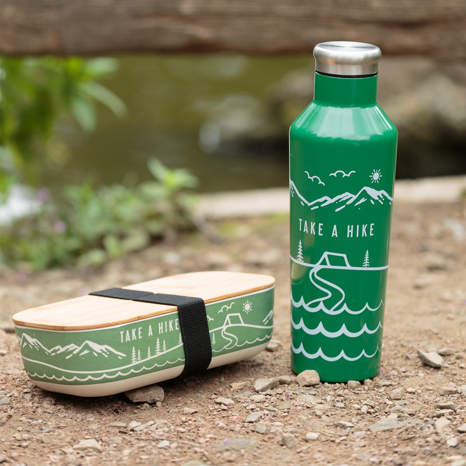 PURE | STAY WILD Isolierflasche aus Edelstahl, 500 ml