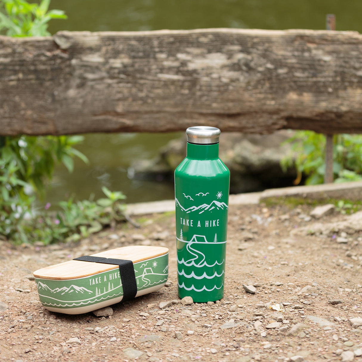 PURE | STAY WILD Isolierflasche aus Edelstahl, 500 ml