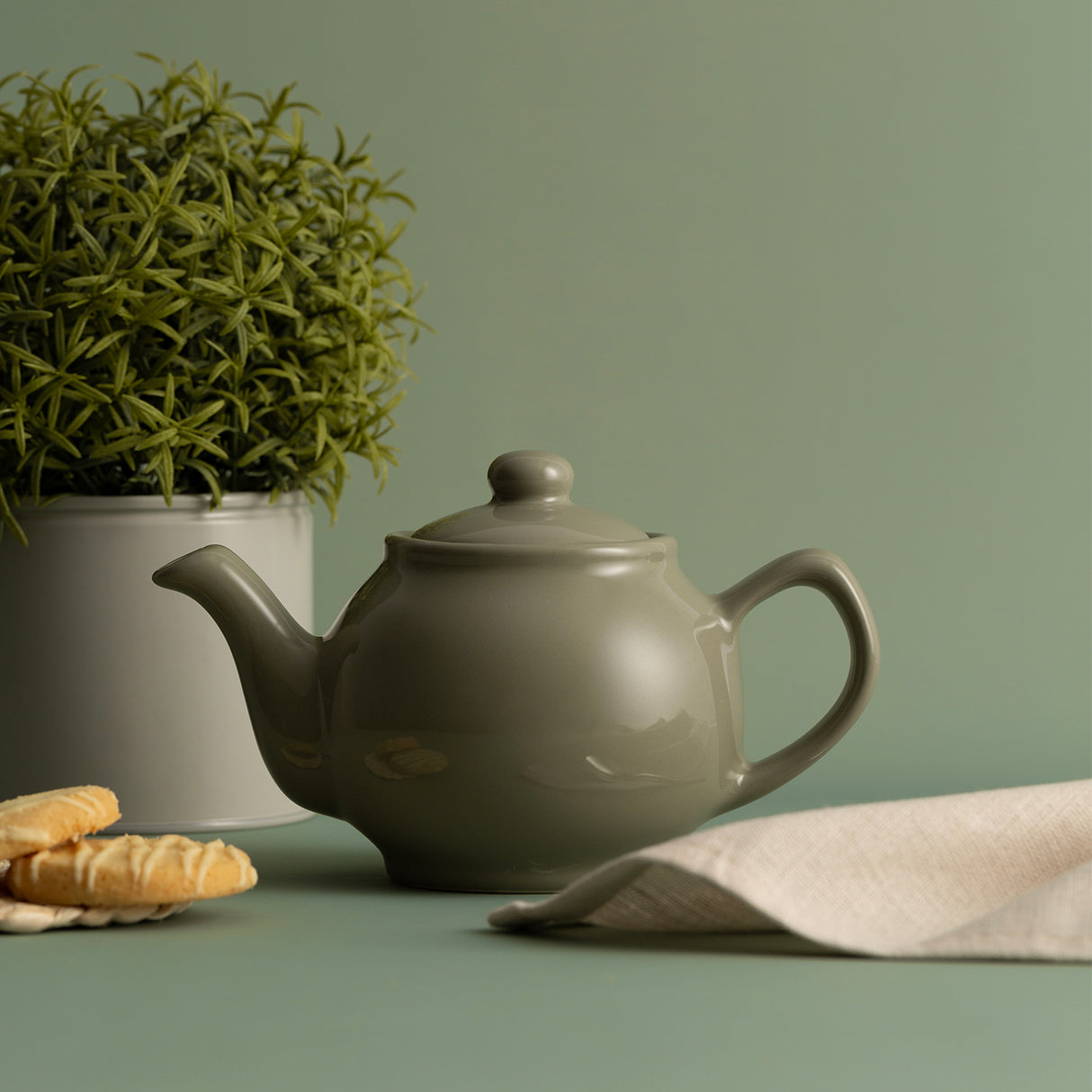 Teekanne für 2 oder 6 Tassen, glänzend salbeigrün, in 2 Größen