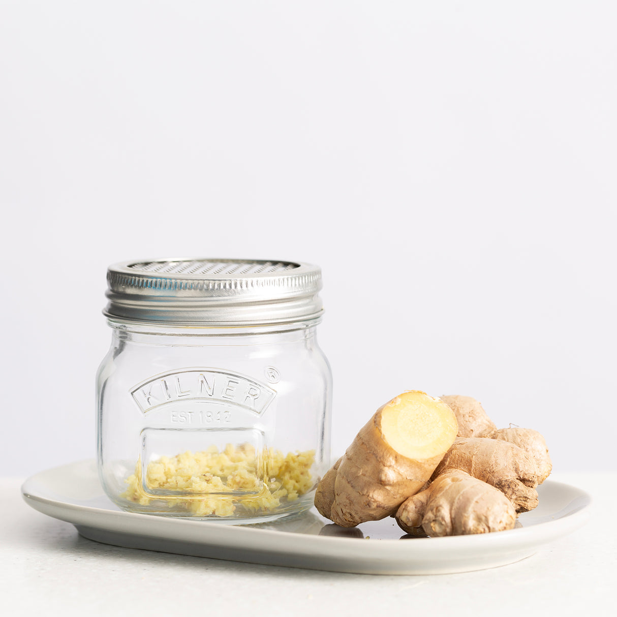 Feinreibe mit Vorratsglas, 250 ml