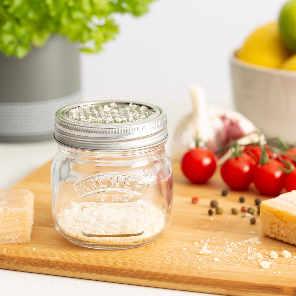 Feinreibe mit Vorratsglas, 250 ml