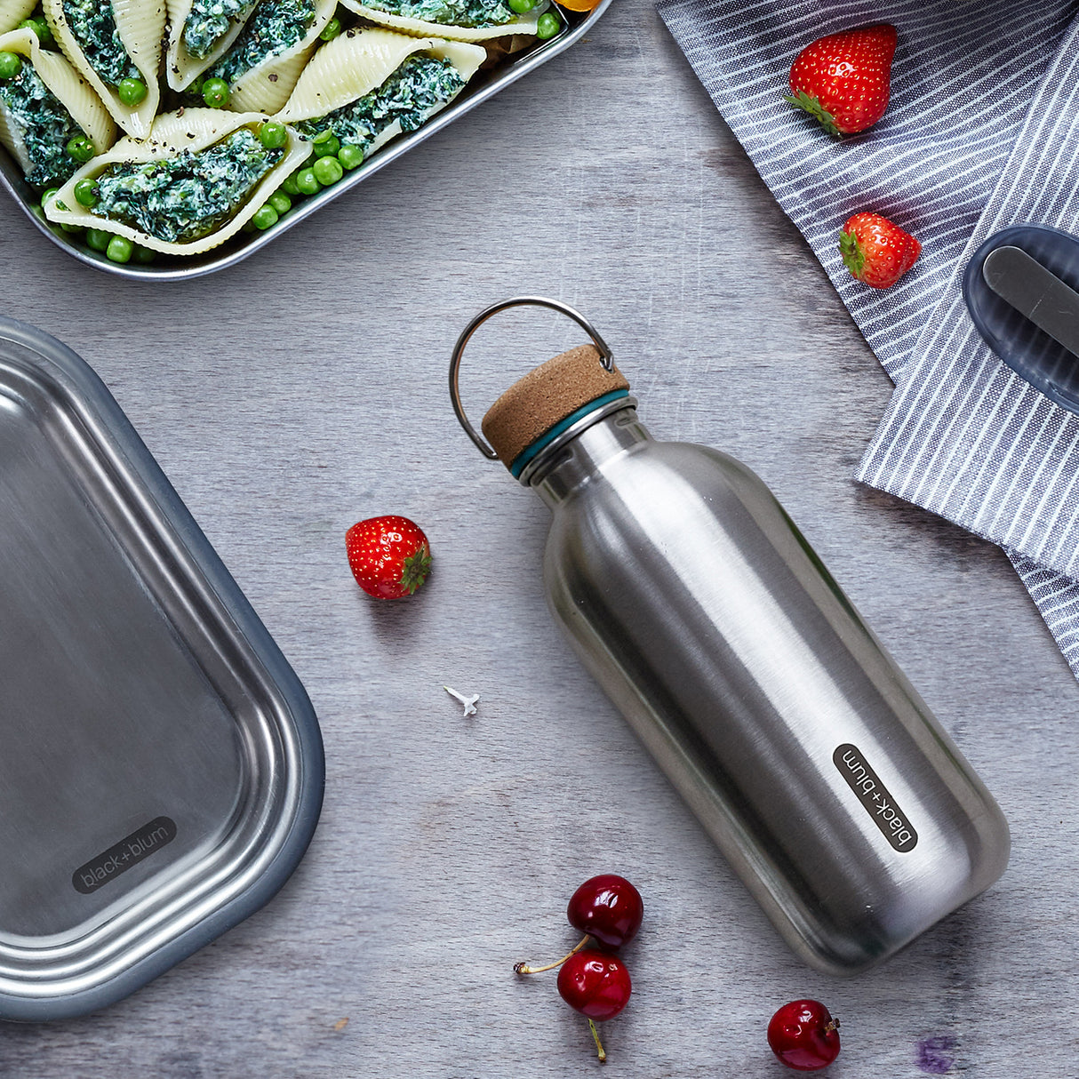 Wasserflasche aus Edelstahl, 600 ml