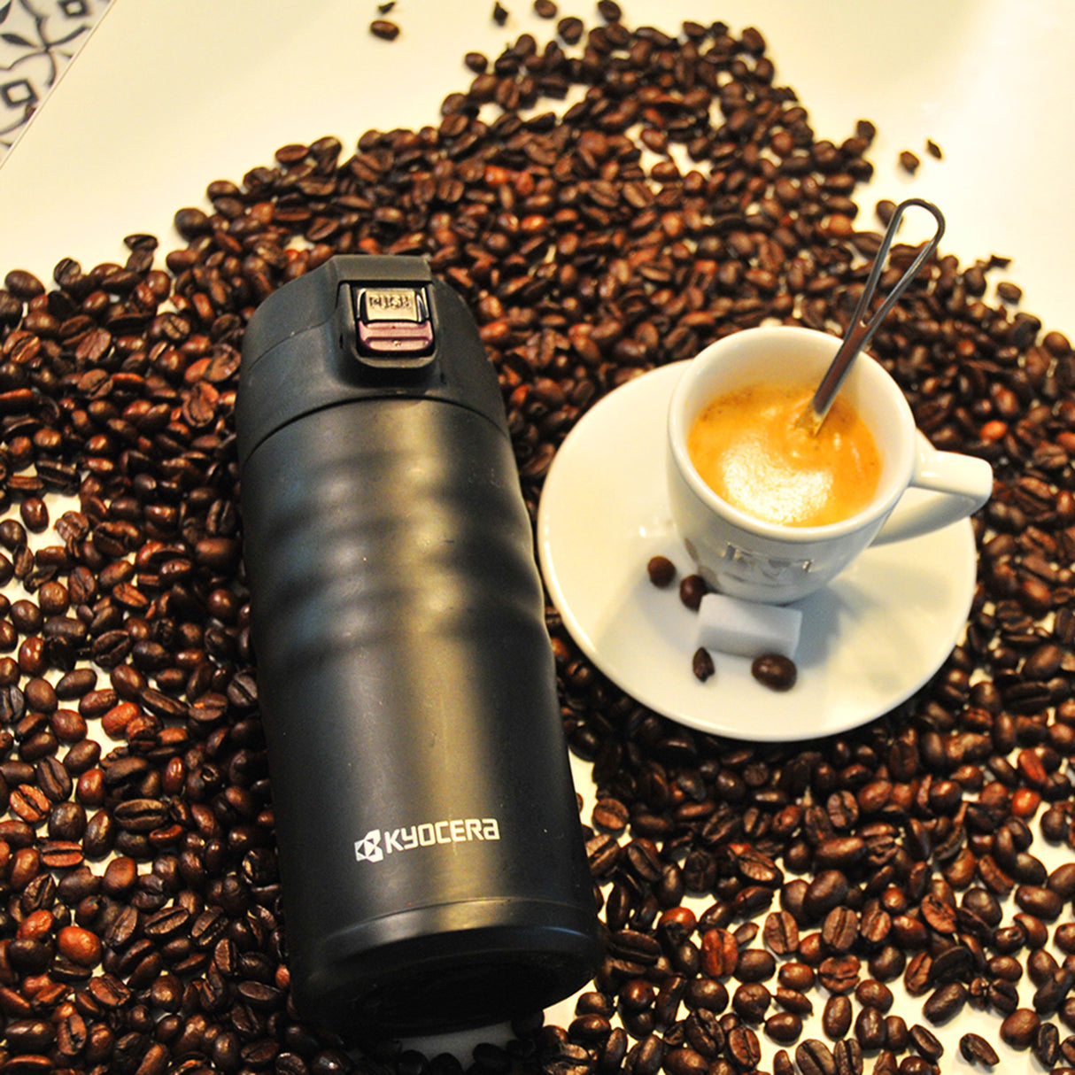 Thermoflasche FLIP TOP, schwarz, in 2 Größen