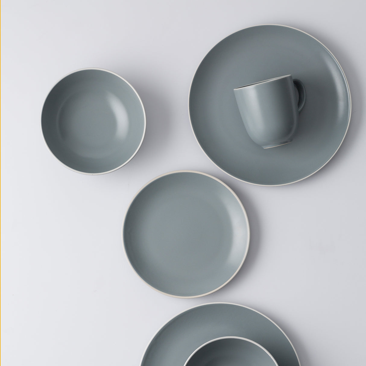 Tafel-Service, 12-teilig in 3 Farben