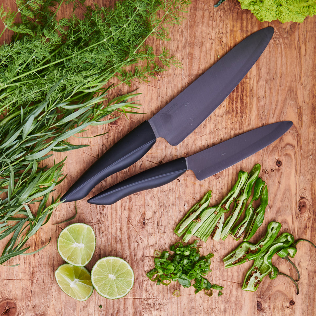 SHIN Geschenkset - Obst-und Gemüsemeser (11cm) & Santokumessser (16 cm) im Set