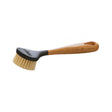 Braune LODGE Bürste mit natürlichen Borsten für schonendes Haarstyling, gut sichtbar in der Produktaufnahme.