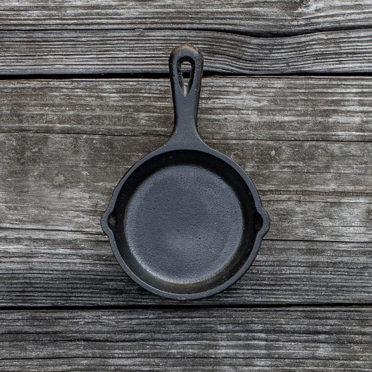 LODGE | Gusseiserne Pfanne, CLASSIC, schwarz