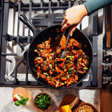 LODGE | Gusseiserner Wok, CHEF, schwarz, 32 cm