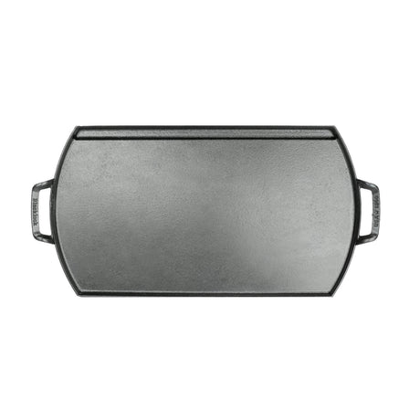 Lodge black cast iron grill plate, 51 cm, with locking mechanism, suitable for outdoor cooking and grilling.