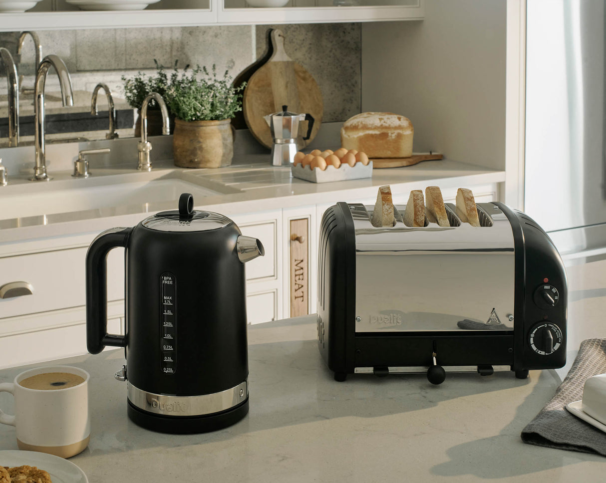 Toaster NEWGEN, Classic, 4-Schlitz, schwarz