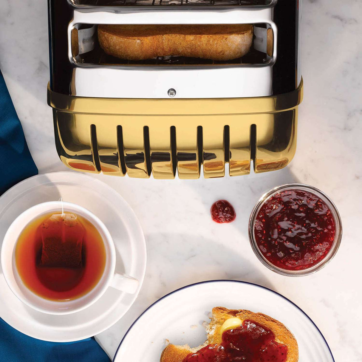 Toaster NEWGEN, Classic, 4-Schlitz, messing