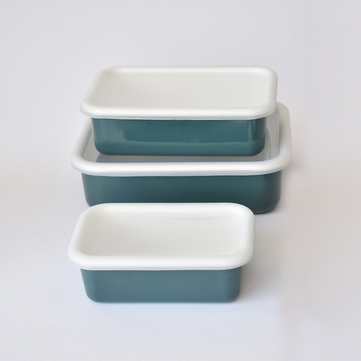HONEYWARE Color Line emailledosen in smaragd green, 420 ml, with glossy enamel finish, showcasing a vibrant, durable ceramic container.