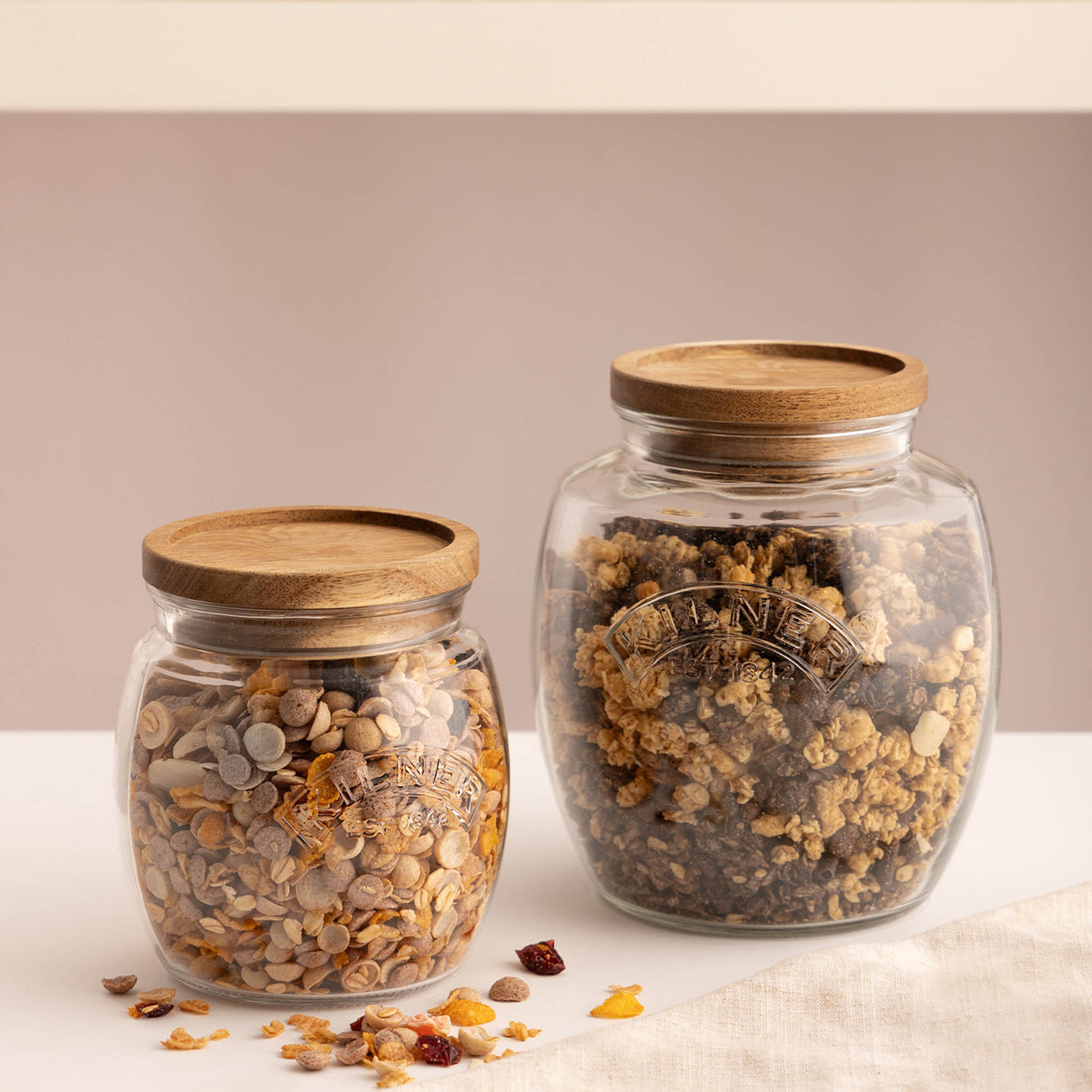 Vorratsglas mit Holzdeckel