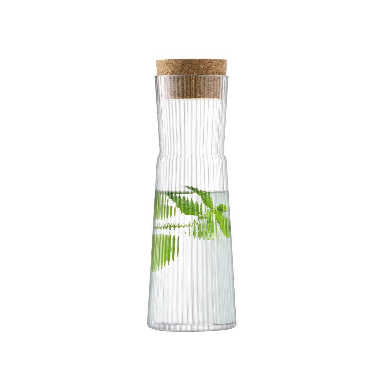 Clear LSA Karaffe GIO LINE glass pitcher with 1.35L capacity, elegant design, perfect for serving beverages.