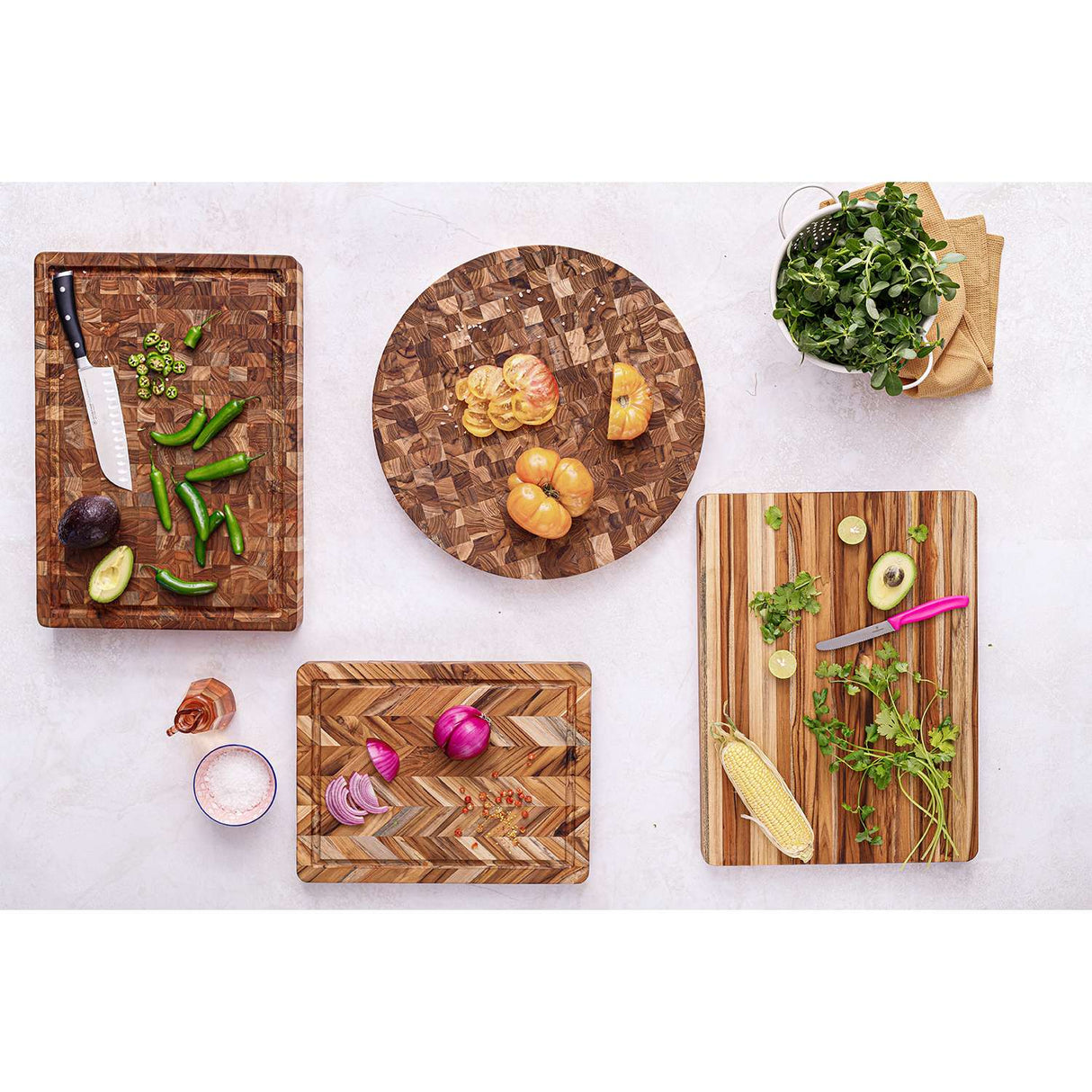 Teakholz-Schneidbrett HERRINGBONE