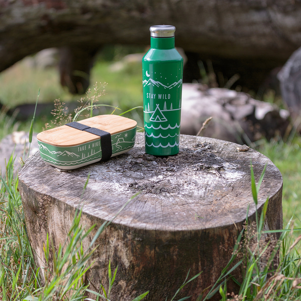 PURE | STAY WILD Isolierflasche aus Edelstahl, 500 ml