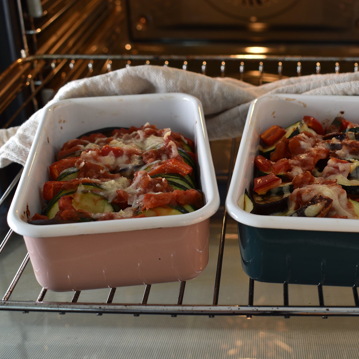 Color Line, Emaille Frischhaltedose, Grau S Flach, 0,42L